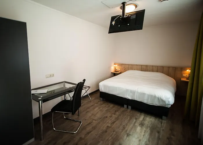 Hotel Taurus